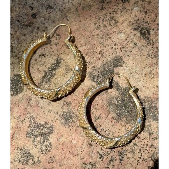 Vintage Yellow Gold Tone Heavy Hoop Earrings Textured Pattern,90s EUC - Picture 5 of 6